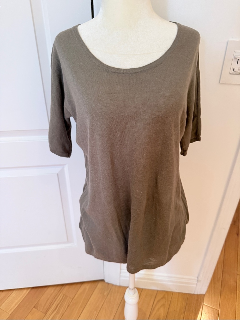 LOFT Olive Green Scoop Neck Short Sleeve Tee